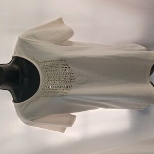 Coral Bay Tee Shirt Cream with gold neck detail